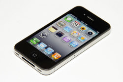 © Yutaka Tsutano / flickr.com Apple iPhone 4 - Schutzhülle statt Rückruf