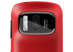 © 2013 Nokia Nokia EOS: Erstes Windows Phone 8 Smartphone mit PureView?