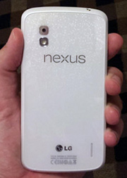 Das Google Nexus 4 in weiß