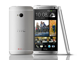 © 2013 HTC Corporation Bald soll es eine Mini-Version des HTC One geben